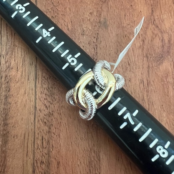 NWT Judith Ripka Fine Jewelry Interlocking Eternity Ring with 18K Gold - 6 - Picture 12 of 15